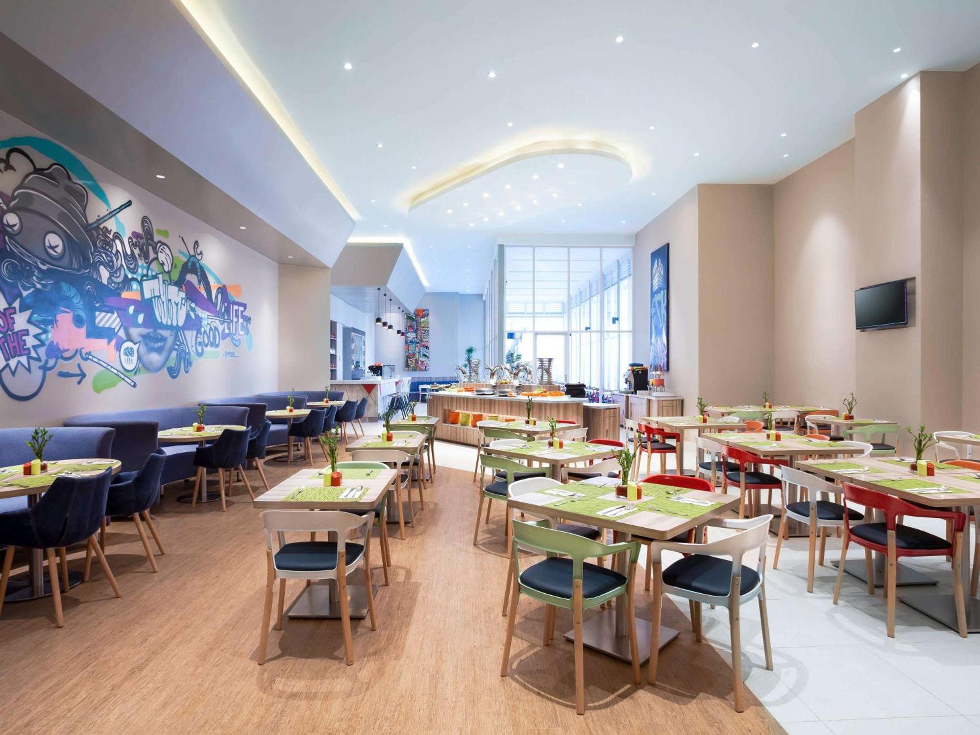 Ibis Styles Jakarta Mangga Dua Square Kültér fotó